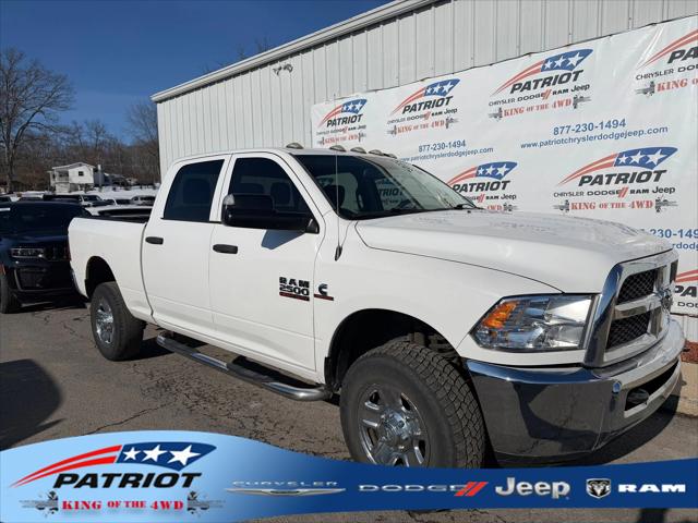 2017 RAM 2500 Tradesman Crew Cab 4x4 64 Box