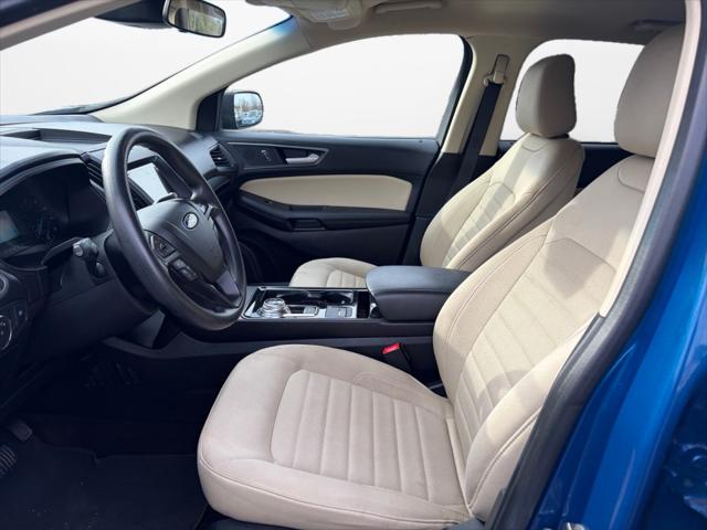 2020 Ford Edge SE