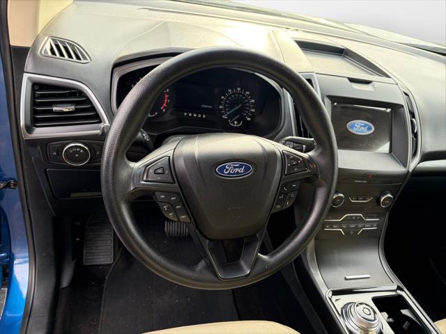 2020 Ford Edge SE