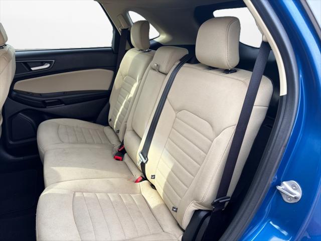 2020 Ford Edge SE