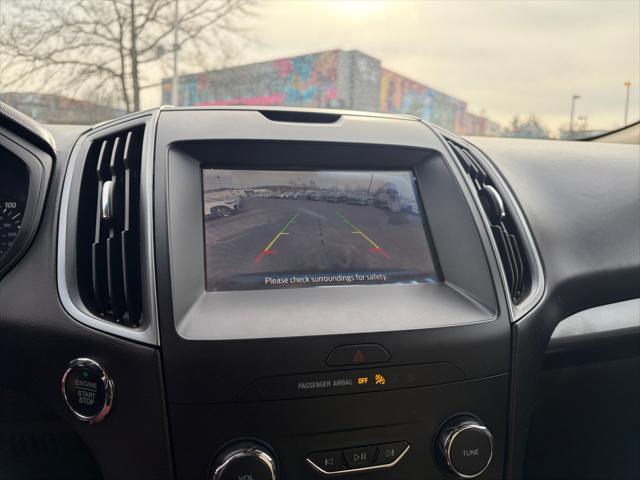 2020 Ford Edge SE