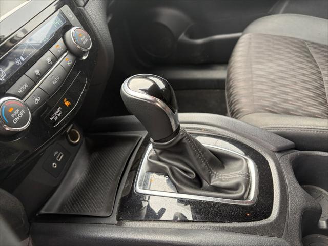 2020 Nissan Rogue SV FWD