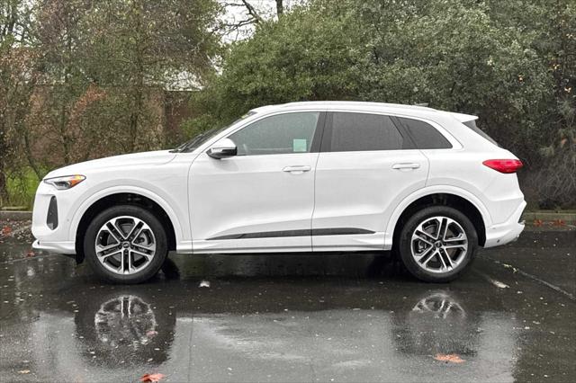 2025 Audi Q5 Premium TFSI quattro S tronic