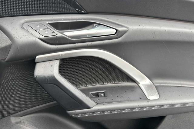 2025 Audi Q5 Premium TFSI quattro S tronic