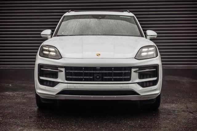 2026 Porsche Cayenne GTS