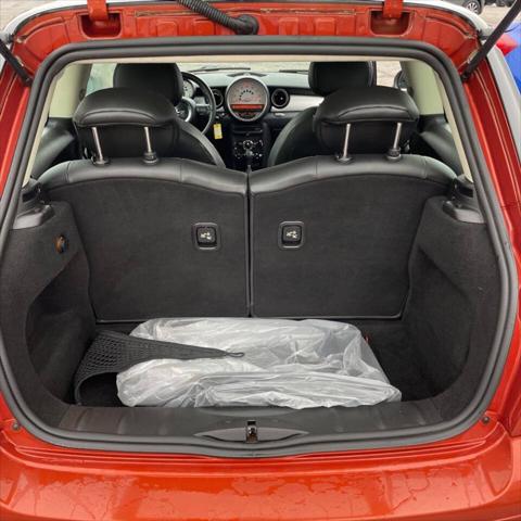 2011 MINI Cooper Base 2dr Hatchback