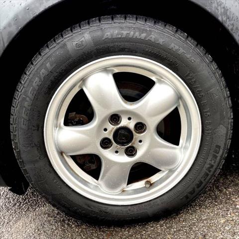 2011 MINI Cooper Base 2dr Hatchback