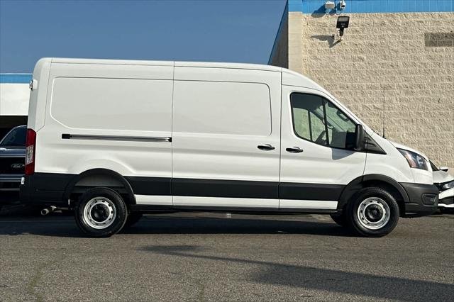 2026 Ford Transit Cargo Van T-250 148 Med Rf 9150 GVWR RWD