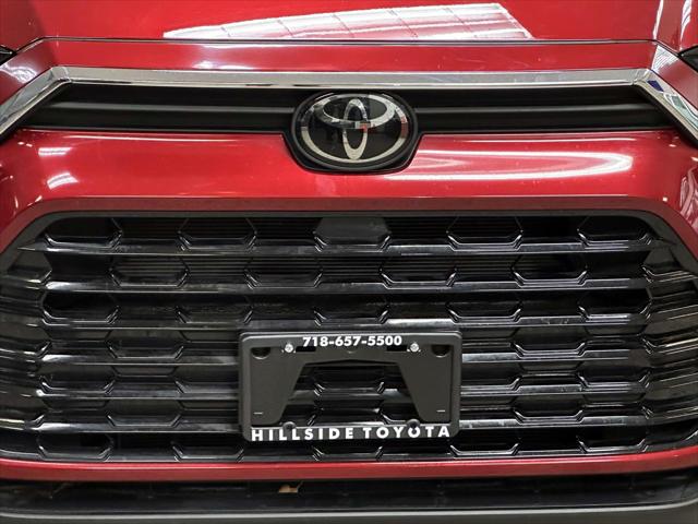 2024 Toyota Grand Highlander XLE [3]