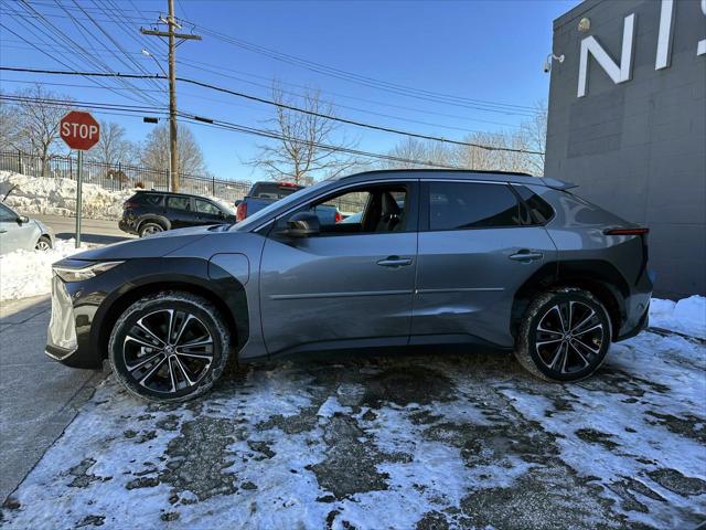 2023 Toyota bZ4X Limited [4]