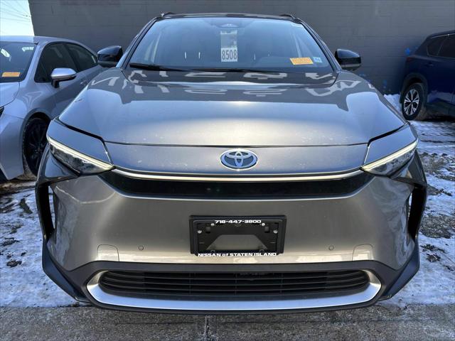 2023 Toyota bZ4X Limited [5]