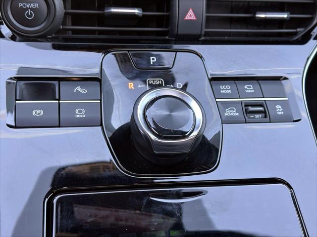 2023 Toyota bZ4X Limited [24]