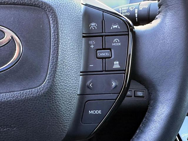 2023 Toyota bZ4X Limited [27]