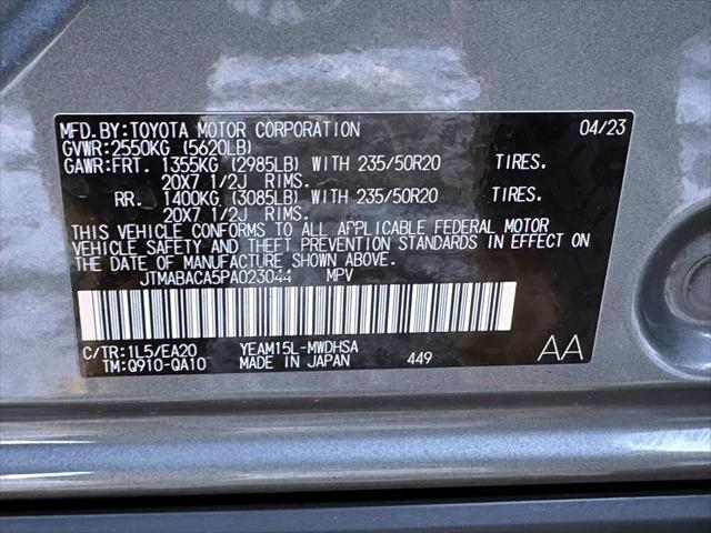 2023 Toyota bZ4X Limited [32]