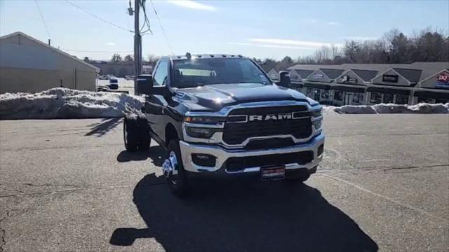 2026 RAM Ram 3500 Chassis Cab RAM 3500 TRADESMAN CHASSIS REGULAR CAB 4X4 60 CA