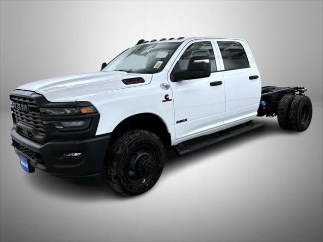 2026 RAM Ram 3500 Chassis Cab RAM 3500 TRADESMAN CREW CAB CHASSIS 4X4 60 CA