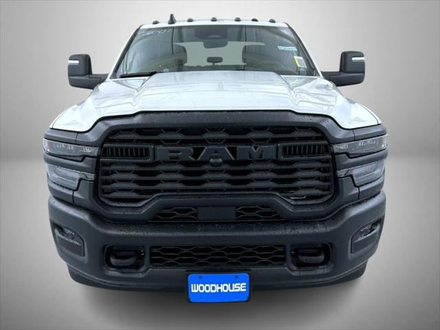 2026 RAM Ram 3500 Chassis Cab RAM 3500 TRADESMAN CREW CAB CHASSIS 4X4 60 CA