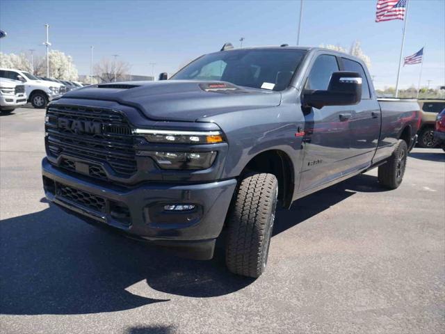 2026 RAM Ram 3500 RAM 3500 LARAMIE CREW CAB 4X4 8 BOX