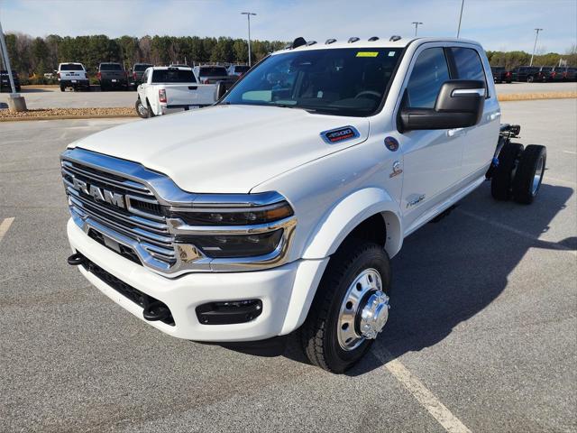 2026 RAM Ram 4500 Chassis Cab RAM 4500 BIG HORN CHASSIS CREW CAB 4X4 60 CA