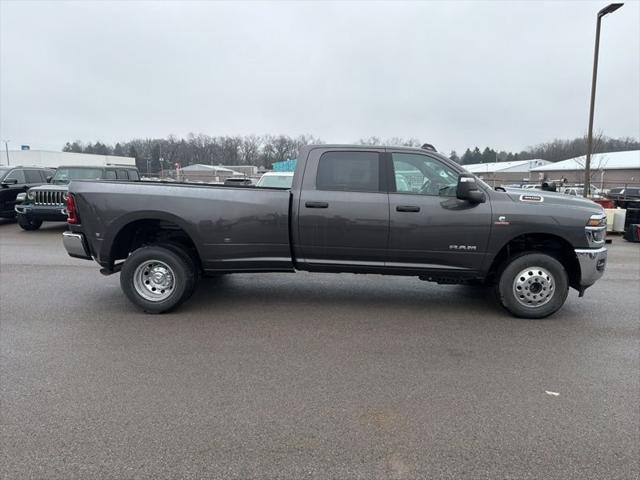 2026 RAM Ram 3500 RAM 3500 BIG HORN CREW CAB 4X4 8 BOX