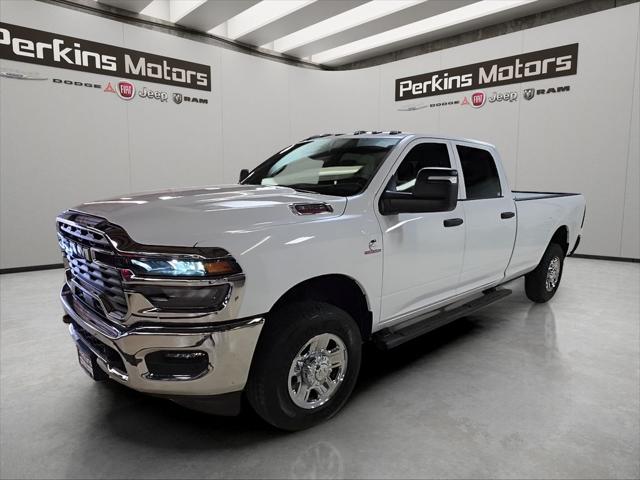 2026 RAM Ram 3500 RAM 3500 TRADESMAN CREW CAB 4X4 8 BOX