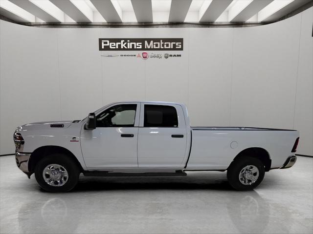 2026 RAM Ram 3500 RAM 3500 TRADESMAN CREW CAB 4X4 8 BOX