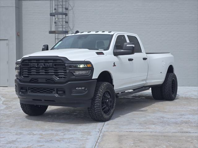 2026 RAM Ram 3500 RAM 3500 TRADESMAN CREW CAB 4X4 8 BOX