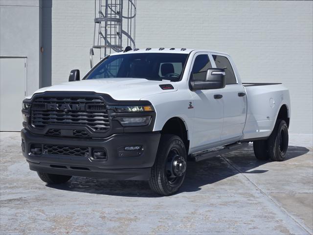 2026 RAM Ram 3500 RAM 3500 TRADESMAN CREW CAB 4X4 8 BOX