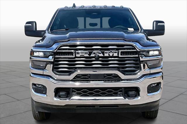 2026 RAM Ram 3500 RAM 3500 TRADESMAN CREW CAB 4X4 8 BOX