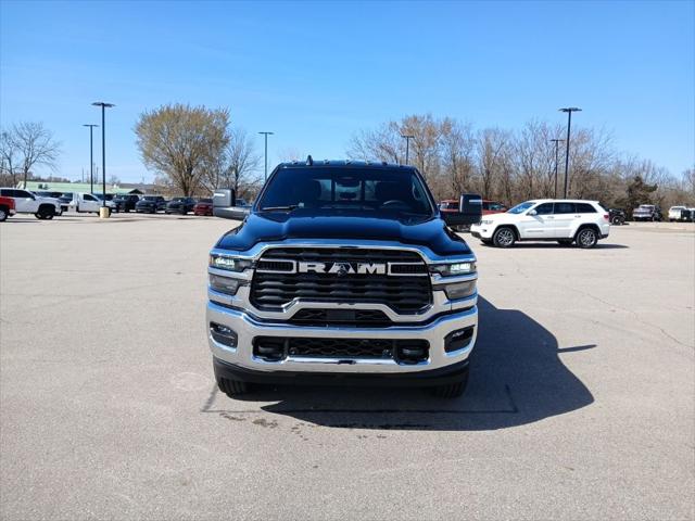 2026 RAM Ram 2500 RAM 2500 TRADESMAN CREW CAB 4X4 64 BOX