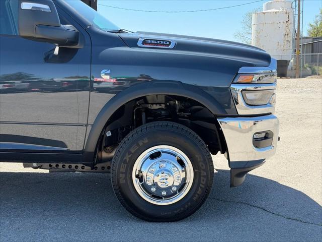 2026 RAM Ram 3500 Chassis Cab RAM 3500 TRADESMAN CREW CAB CHASSIS 4X4 60 CA 2026 RAM Ram 3500 Chassis Cab RAM 3500 TRADESMAN CREW CAB CHASSIS 4X4 60 CA