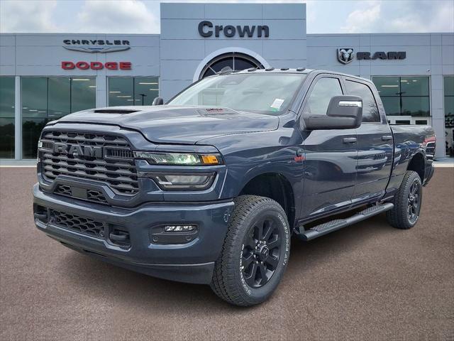 2026 RAM Ram 2500 RAM 2500 BLACK EXPRESS CREW CAB 4X4 64 BOX