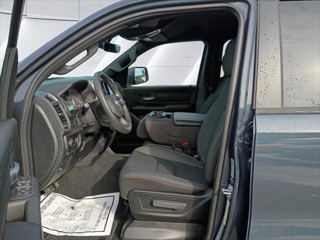 2026 Ram 1500 Express Crew Cab 4x4 5'7" Box