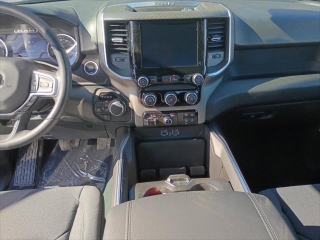 2026 Ram 1500 Express Crew Cab 4x4 5'7" Box