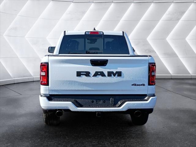 2026 Ram 1500 Express Crew Cab 4x4 5'7" Box
