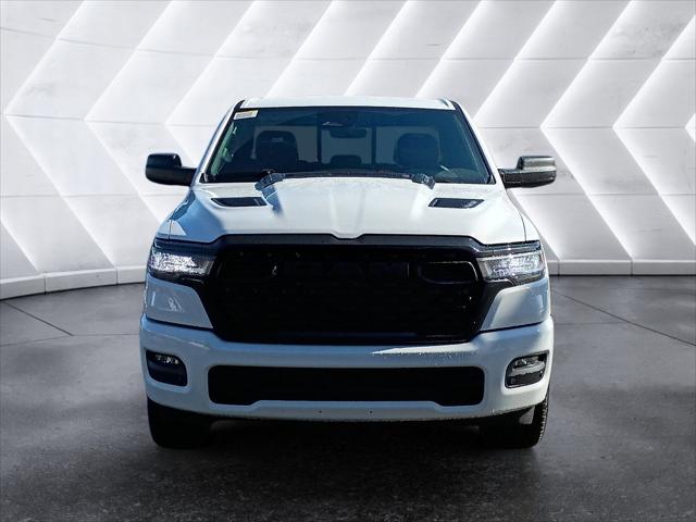2026 Ram 1500 Express Crew Cab 4x4 5'7" Box