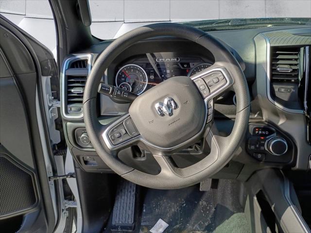2026 Ram 1500 Express Crew Cab 4x4 5'7" Box