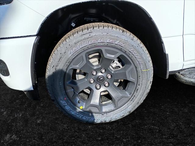 2026 Ram 1500 Express Crew Cab 4x4 5'7" Box