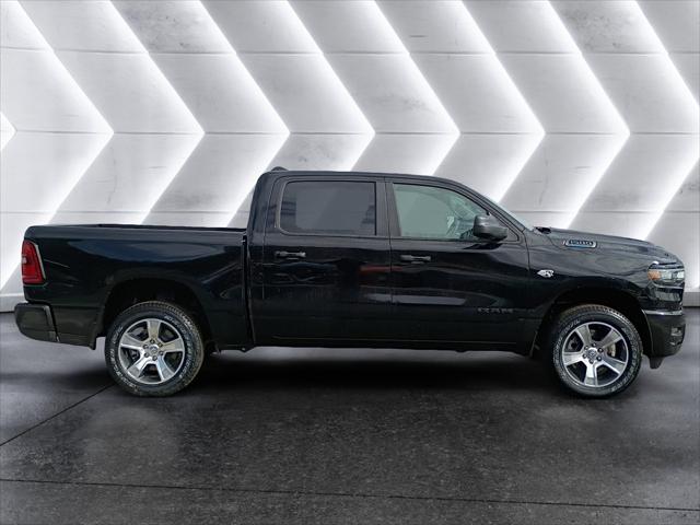 2026 Ram 1500 Express Crew Cab 4x4 5'7" Box