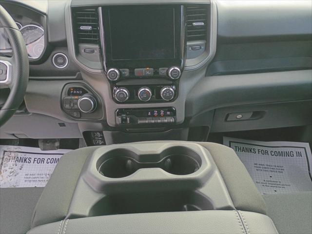 2026 Ram 1500 Express Crew Cab 4x4 5'7" Box