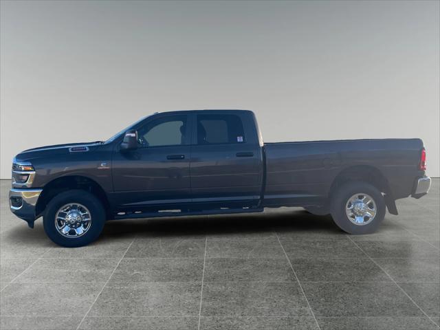 2026 RAM Ram 3500 RAM 3500 TRADESMAN CREW CAB 4X4 8 BOX