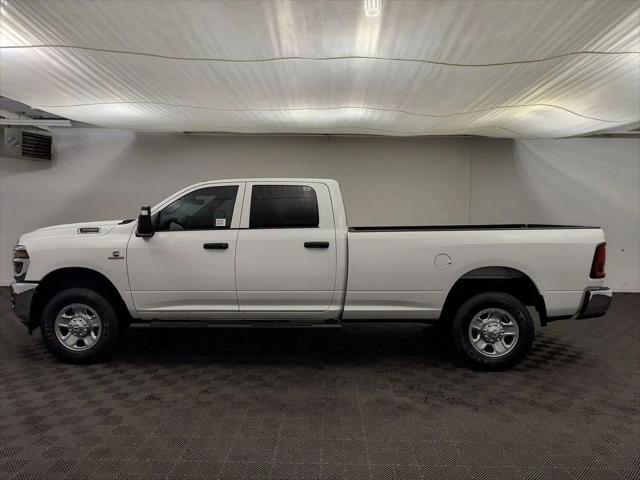 2026 RAM Ram 3500 RAM 3500 TRADESMAN CREW CAB 4X4 8 BOX