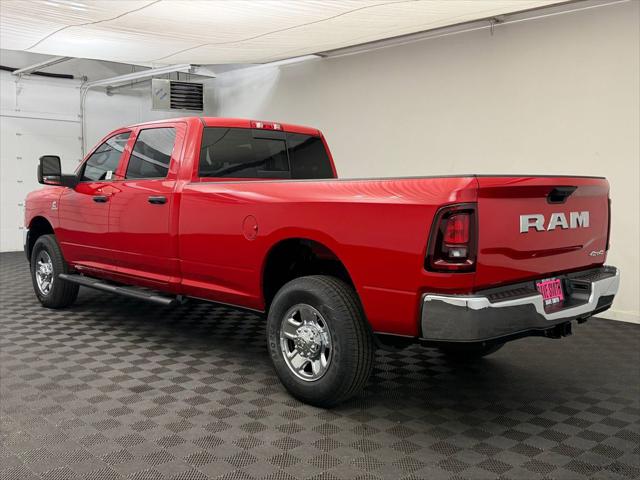 2026 RAM Ram 3500 RAM 3500 TRADESMAN CREW CAB 4X4 8 BOX