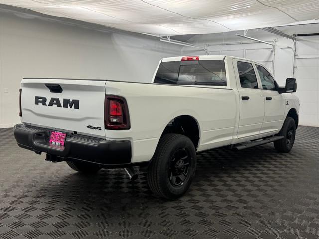 2026 Ram 3500 Tradesman Crew Cab 4x4 8' Box