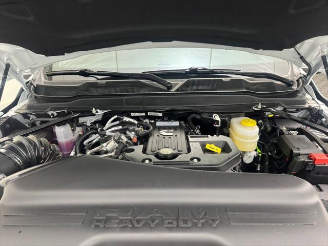 2026 Ram 3500 Tradesman Crew Cab 4x4 8' Box