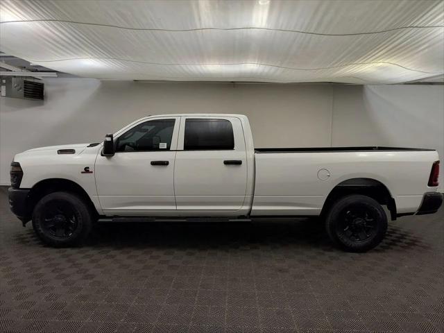 2026 RAM Ram 3500 RAM 3500 TRADESMAN CREW CAB 4X4 8 BOX