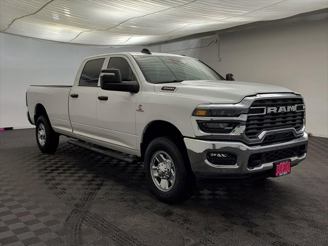 2026 Ram 3500 Tradesman Crew Cab 4x4 8' Box
