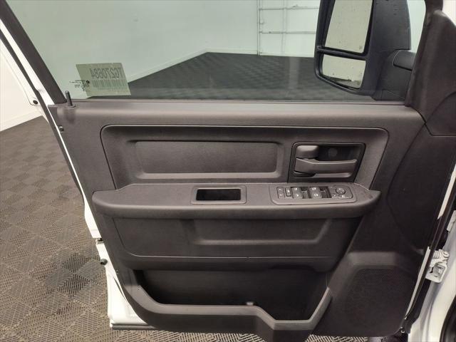 2026 Ram 3500 Tradesman Crew Cab 4x4 8' Box