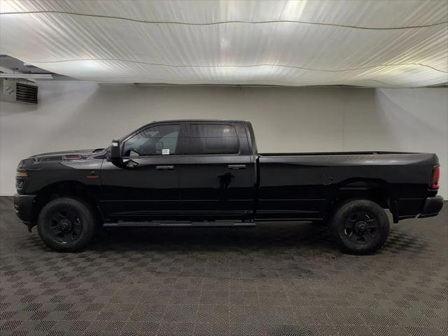 2026 RAM Ram 3500 RAM 3500 TRADESMAN CREW CAB 4X4 8 BOX