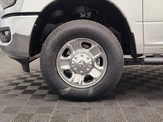 2026 Ram 3500 Tradesman Crew Cab 4x4 8' Box